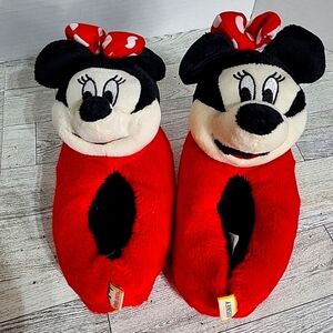 Disney Minnie Mouse Girls 3D Slippers Small/Medium‎ Plush House Shoes NWOT